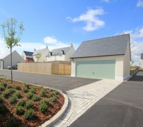 Carnhill Lane _Chapelton_paving and streetscape by WM Donald