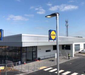 Lidl Droitwich_SMET Bauprotec Render System_applied by BWB Contracts_image CR Bravejoin