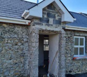 CASEA bauprocalc 830 – Hydraulic Lime Based Render_Keith McKeever Plastering