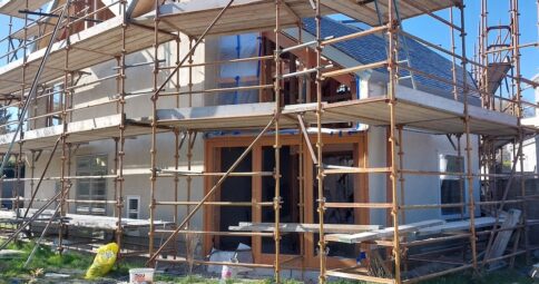 Tom Togher Plastering for Eamon Peregrine Architects | bauprocalc 830 – Hydraulic Lime Based Render | from SMET