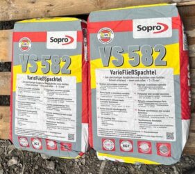 Flexible mouldability and self levelling Sopro vs 582